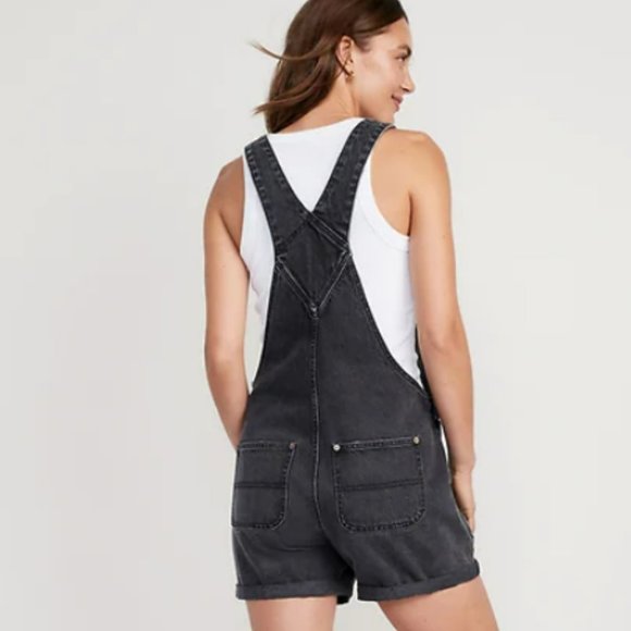 Old Navy Black Jean Short Overalls for Women - Picture 2 of 7